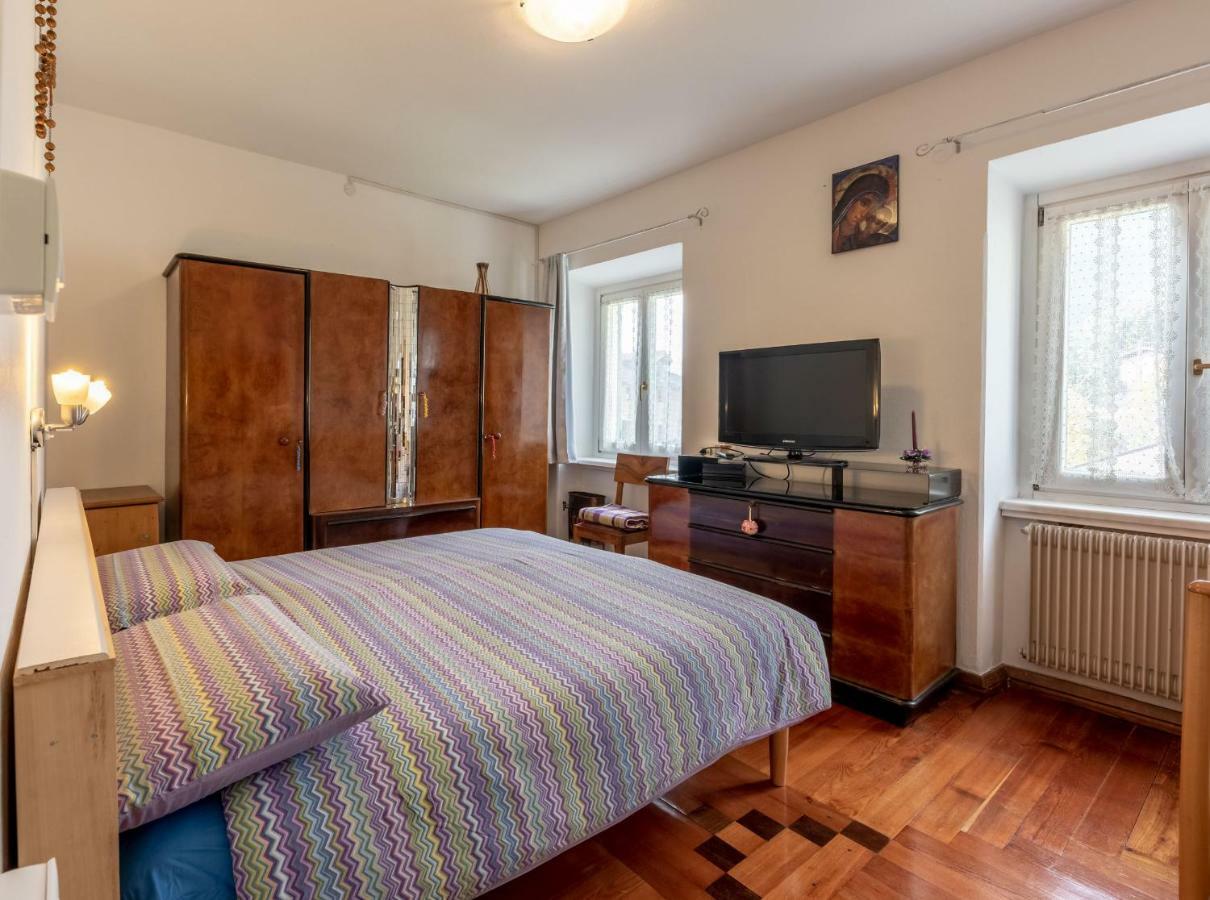 Casa Stella Lägenhet Caldes Exteriör bild